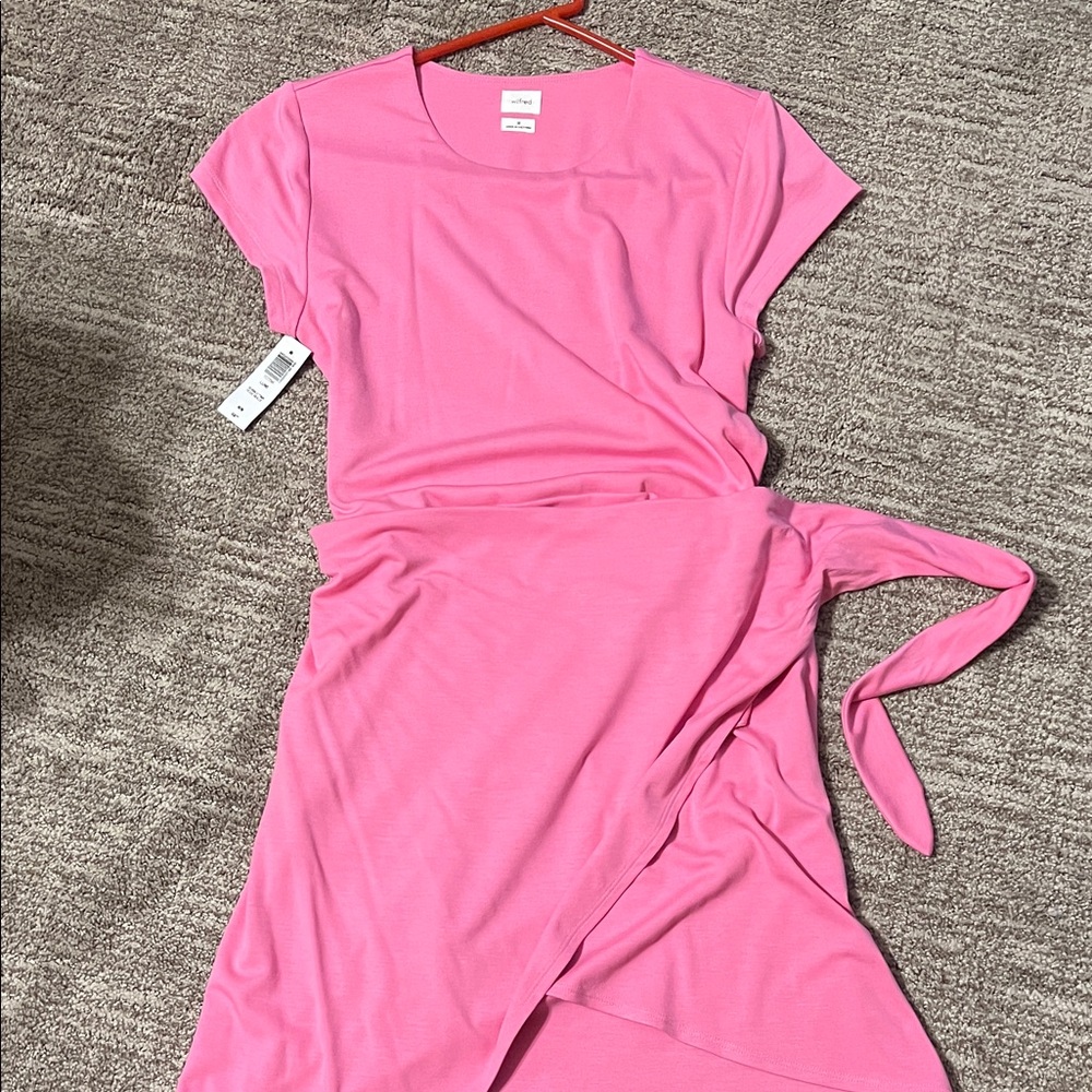 Aritzia pink dress